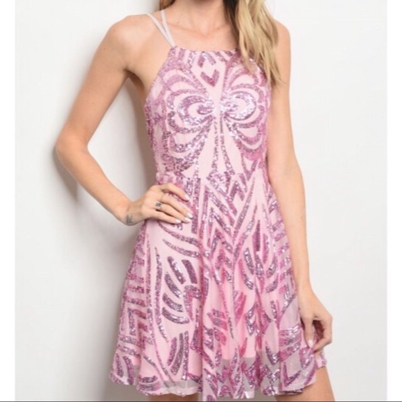 🎉NWT🎉GORGEOUS SEQUIN PARTY DRESS - Picture 2 of 5